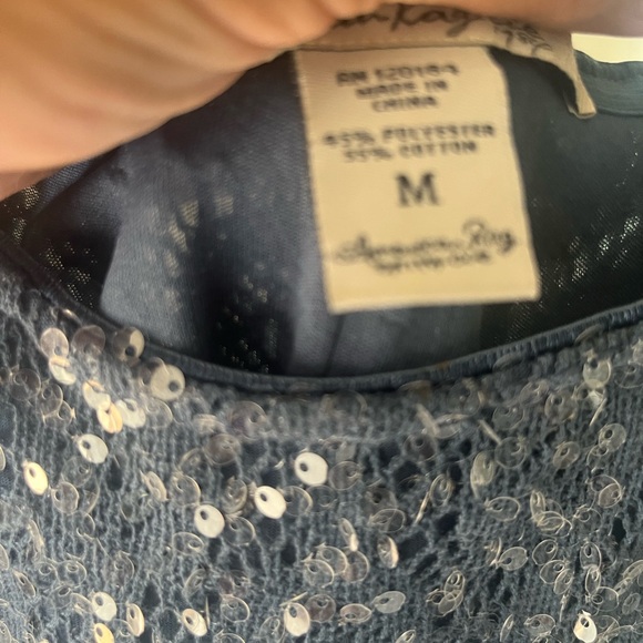 Elegant and Fun Blue Sequin Dress - Picture 4 of 5